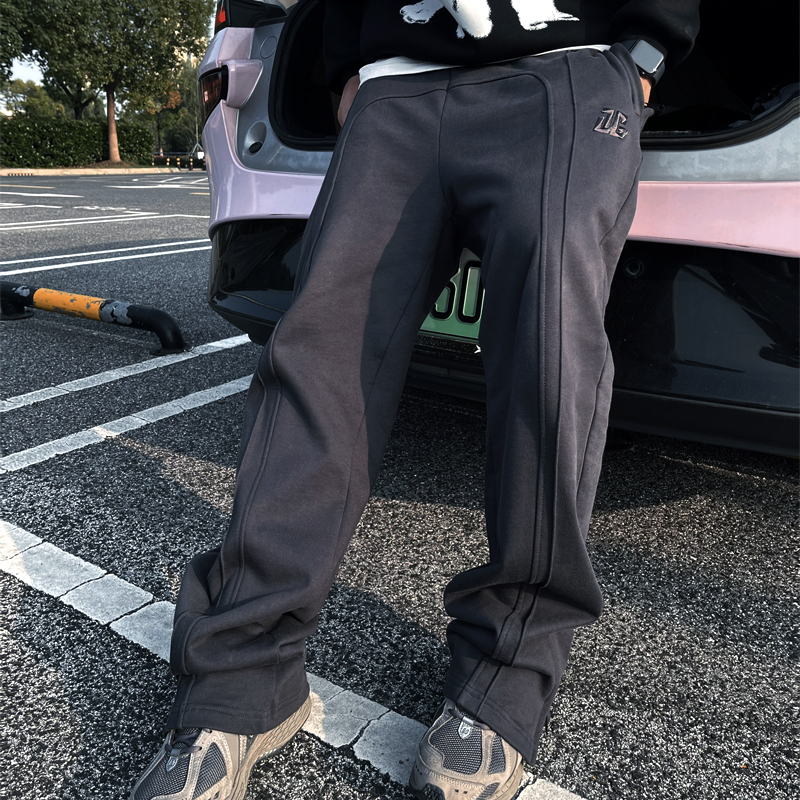 显瘦剪裁拉链直筒卫裤