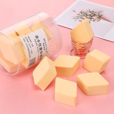 干湿两用！不吃粉菱形美妆蛋