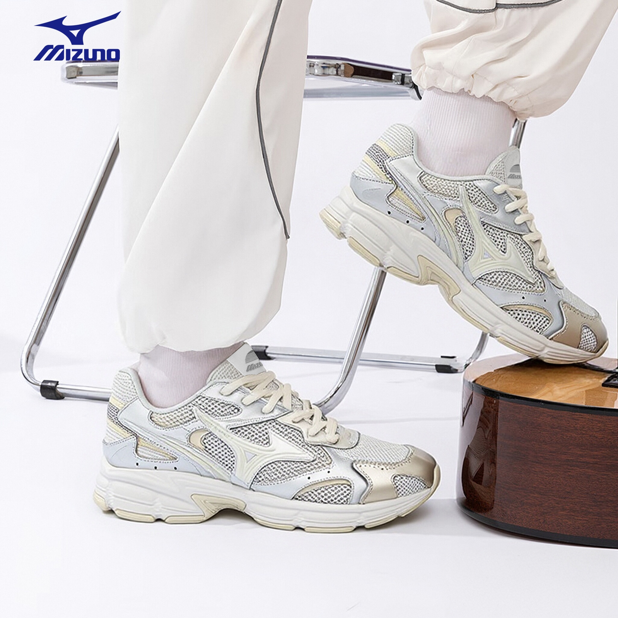 美津浓复古老爹鞋女子款透气耐磨