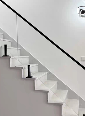 武汉市2023别墅公寓简约黑色实木扶手钢化玻璃楼梯不锈钢栏杆定制