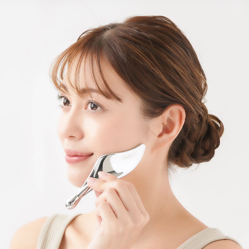 日本面部按摩刮板脸部刮痧美容提拉法令纹拨筋眼部按摩面霜导入棒