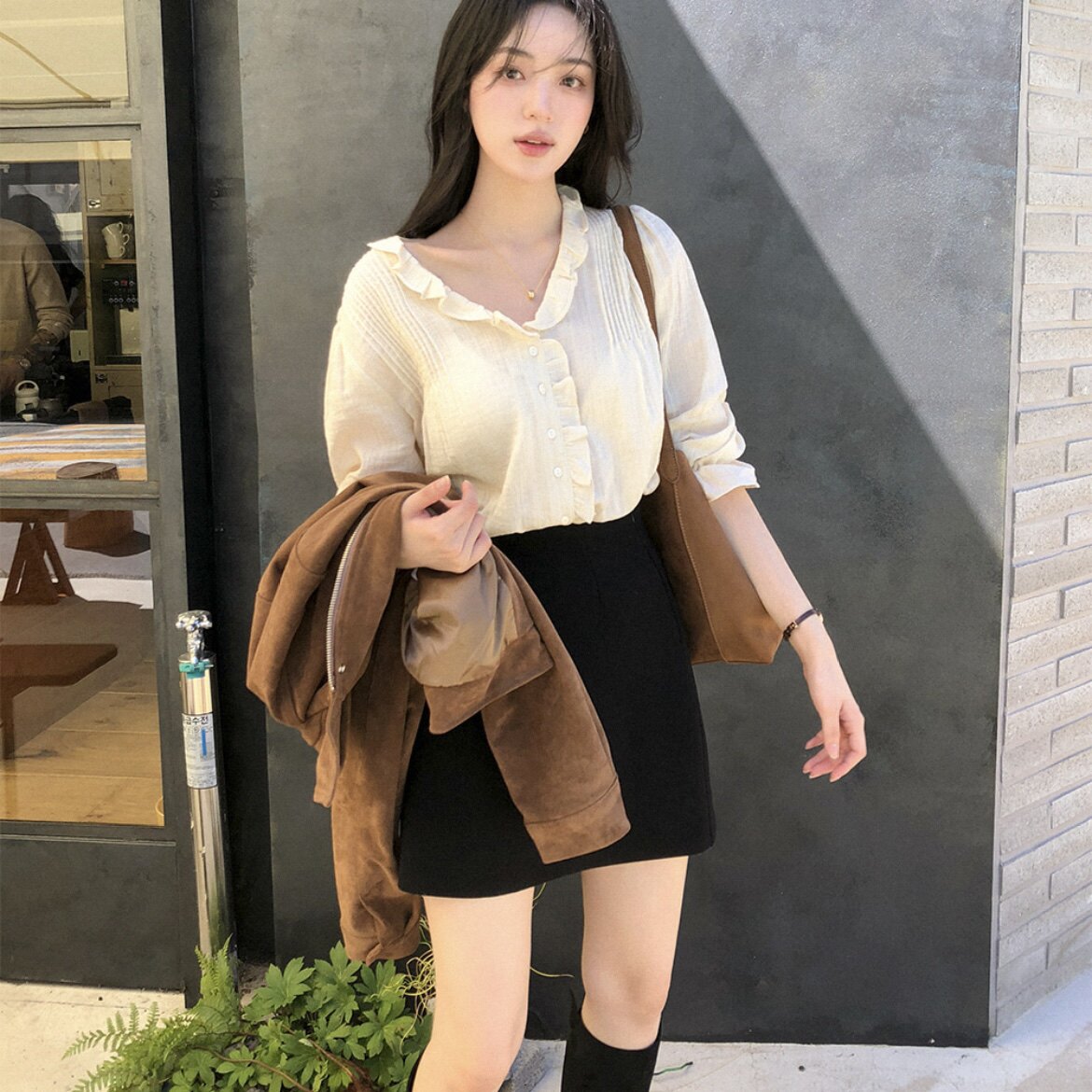 韩国reine正品半身裙黑色小个子穿搭官网代购初秋配靴包臀小黑裙