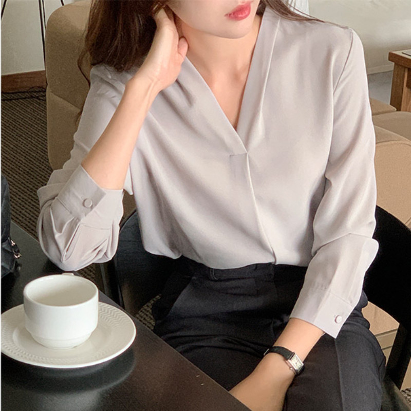 春季高级感V领衬衫长袖温柔气质女attrangs正品韩国代购通勤上衣