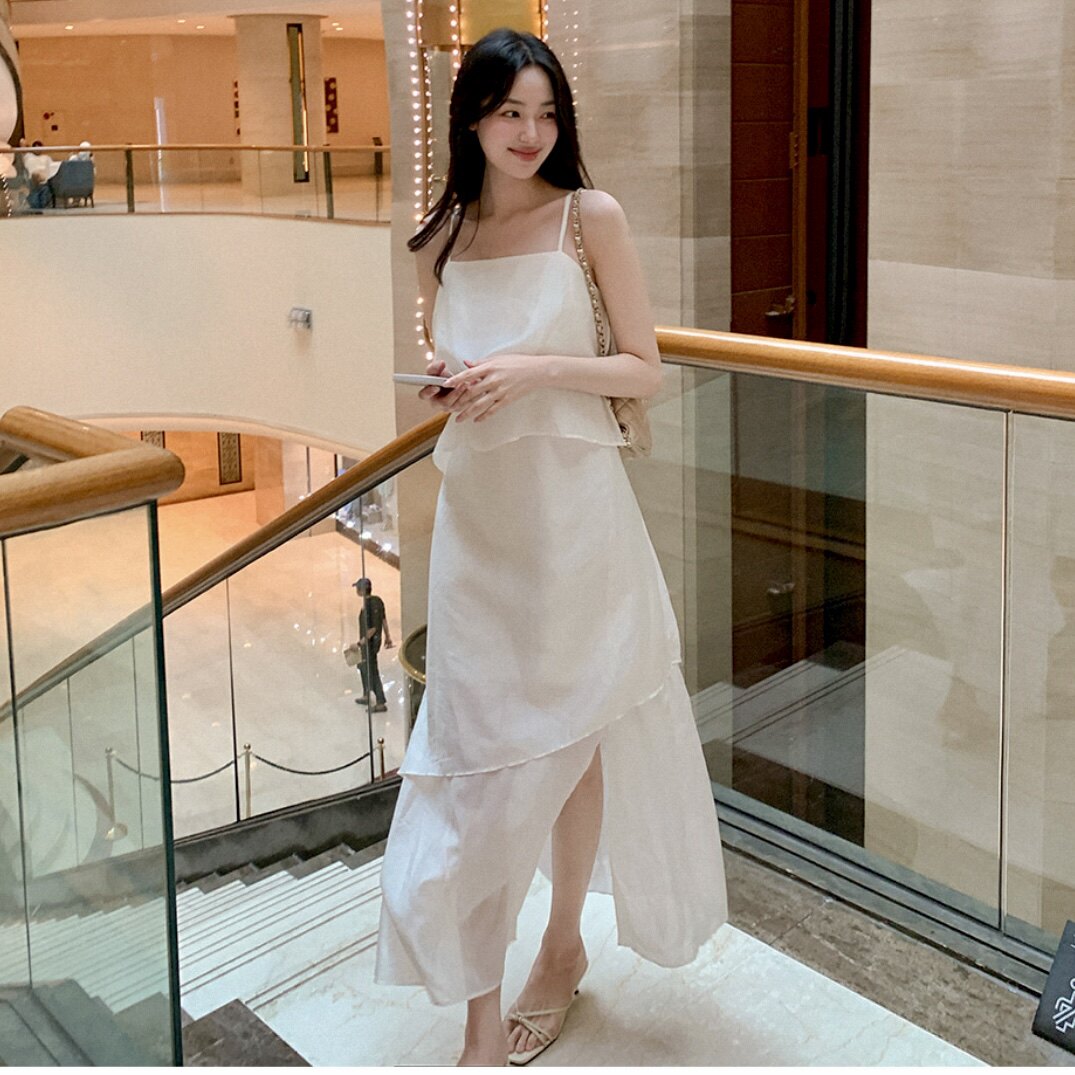 韩国正品高档轻奢连衣裙吊带层叠女reine代购夏季唯美休闲度假裙