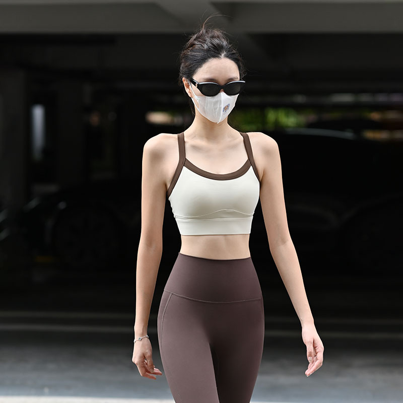 Beemen裸感无痕固定杯防震内衣