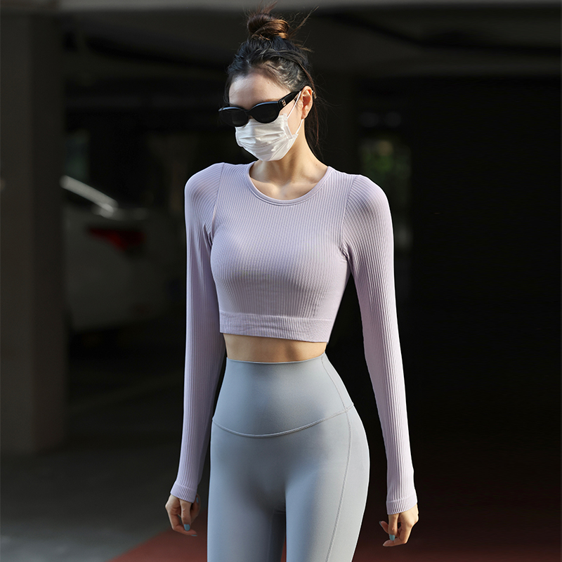 修身一体胸垫无缝针织运动T恤