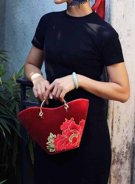 KK9_原创设计复古牡丹花刺绣手提包古典丝绒手包红色晚宴女包邮