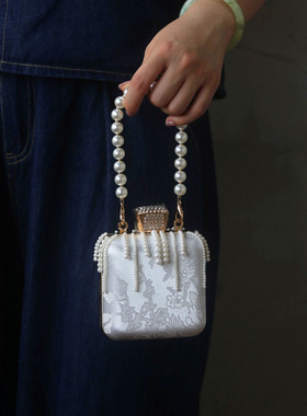 KK9_原创设计新珍珠迷你小方包单肩斜挎婚包国风手提包古典女包邮