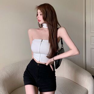 泫雅性感甜辣小心机挂脖一字肩无袖抹胸式针织背心女短款内搭上衣