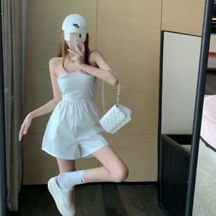 ins超火海边度假抹胸吊带连衣裙女辣妹设计感小众外穿连体短裤夏