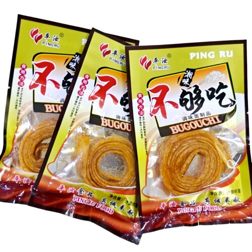 平汝不够吃辣条麻辣大面筋