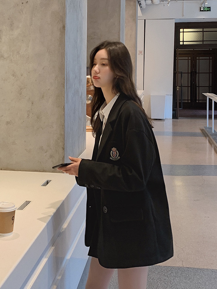 网红黑色小西装外套女春秋韩版休闲宽松上衣英伦风小个子西服套装