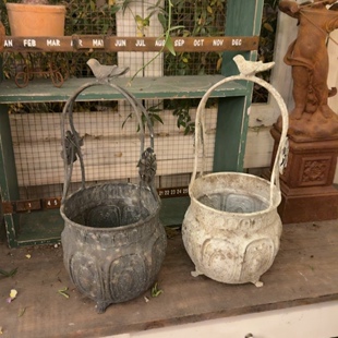 铁艺小花提篮花盆日系杂货花园装饰花篮矮牵牛花盆庭院摆件套盆