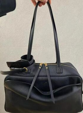 carrie bowling真皮女包2025春夏新款头层牛皮保龄球公文包