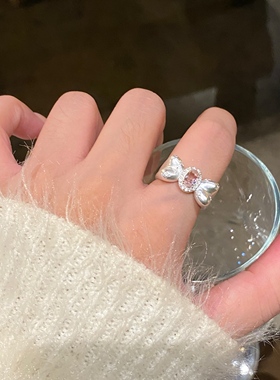 蝴蝶结锆石精致可调节戒指