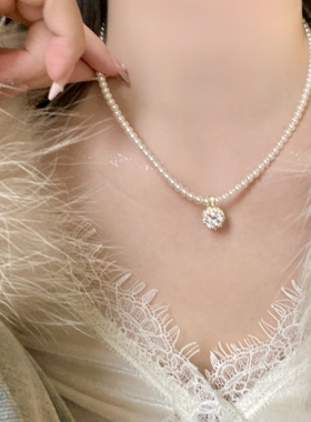 珍珠项链女高级感轻奢锁骨链