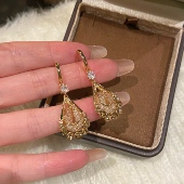 「缪斯女神」金色水滴形耳环女气质镶钻流苏轻奢高级感耳饰耳夹