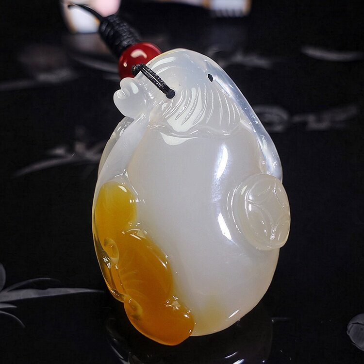 天然玛瑙如意大挂件金钱福瓜