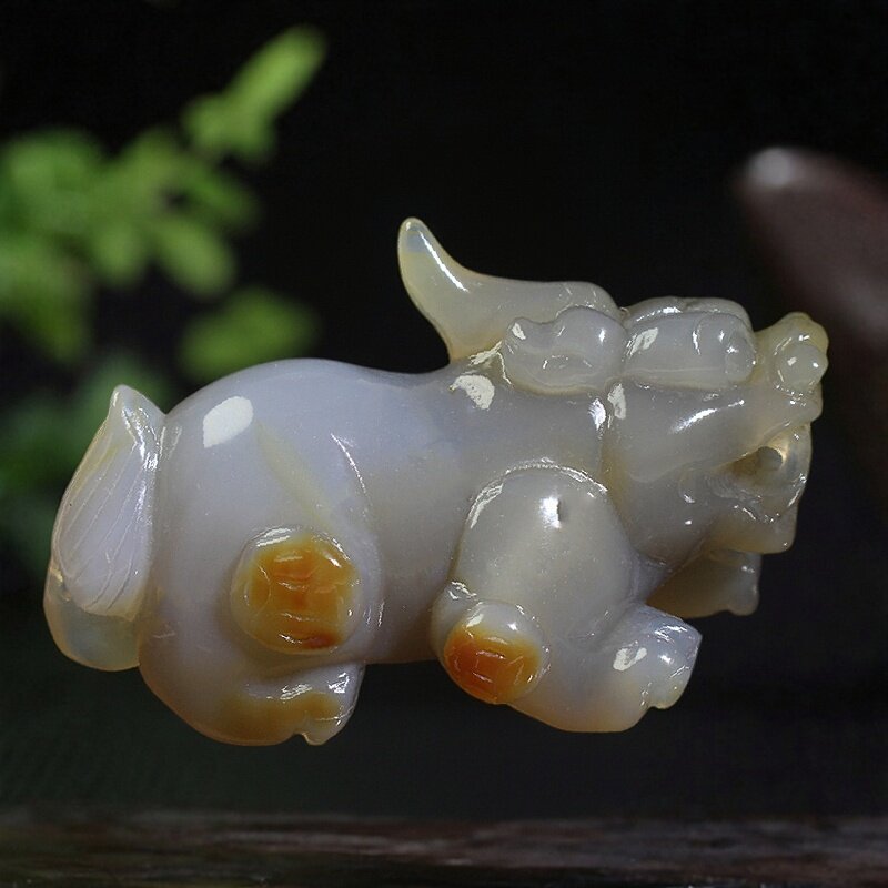 天然原矿烟紫玛瑙貔貅小摆件