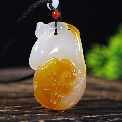 天然玛瑙如意大挂件金钱福瓜