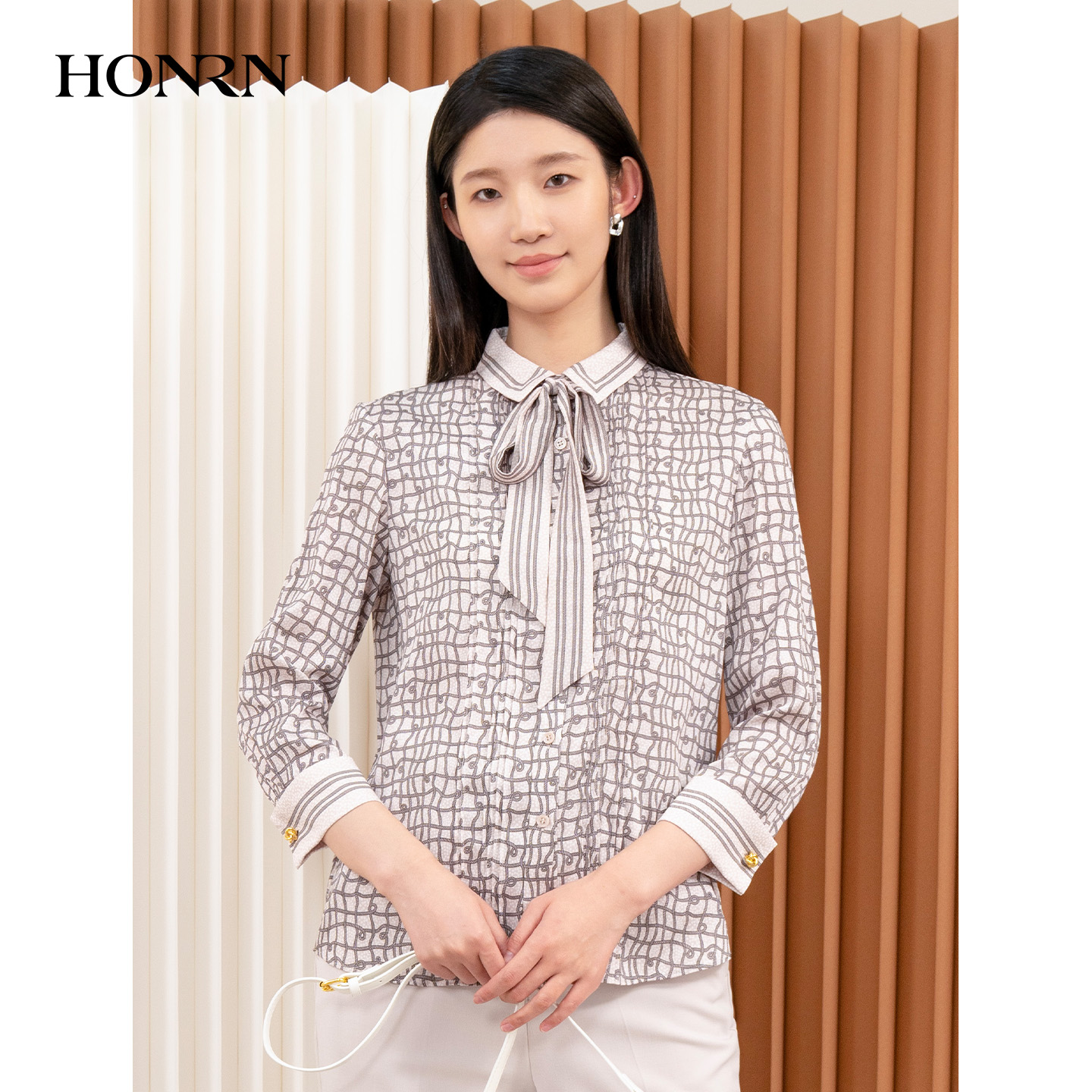 HONRN/红人气质印花长袖衬衫上衣