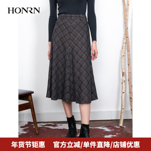 HONRN/红人时尚复古a字羊毛呢子半身裙女秋冬季中长款HI55OQ986