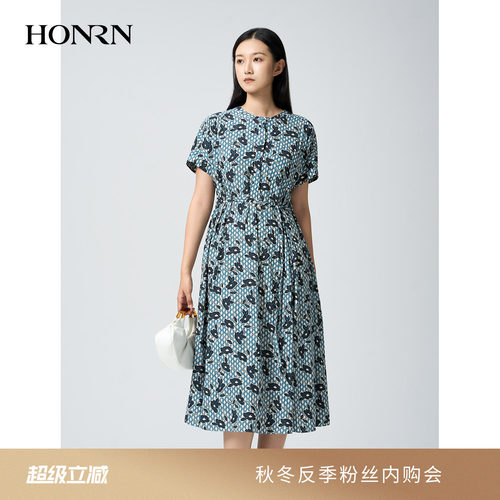 红人夏季碎花橡筋腰显瘦连衣裙