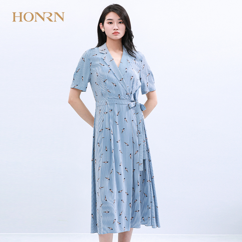 HONRN/红人条纹裙子短袖收腰遮肚子减龄显瘦a字连衣裙女夏季新款