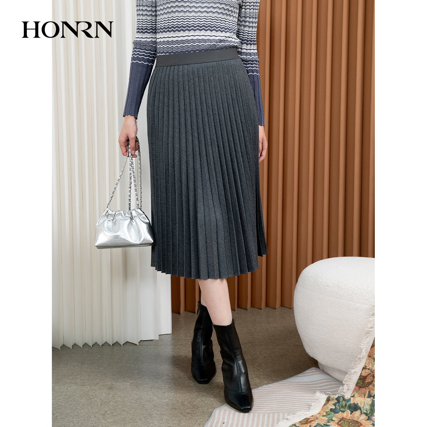 HONRN/红人灰色百褶羊毛半身裙