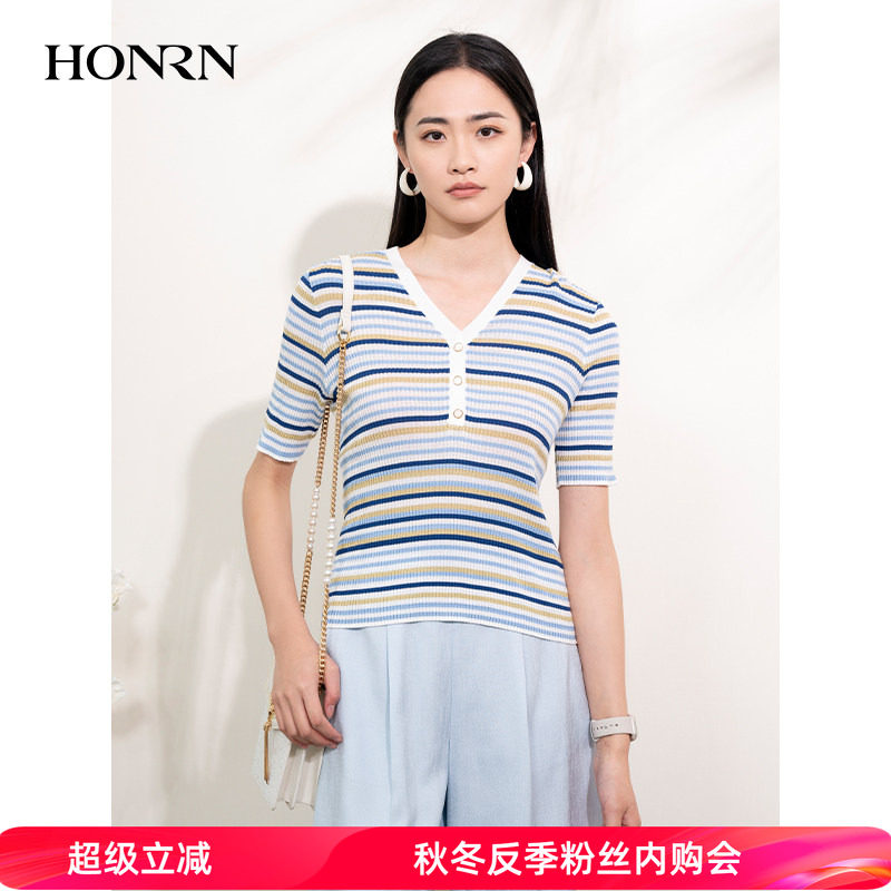 HONRN/红人薄款修身显瘦条纹短袖V领套头针织衫上衣女夏HI22OM111