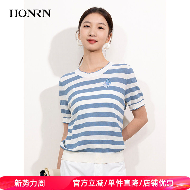 HONRN/红人蓝白色薄款条纹短袖圆领针织衫上衣女夏季HI22OM116