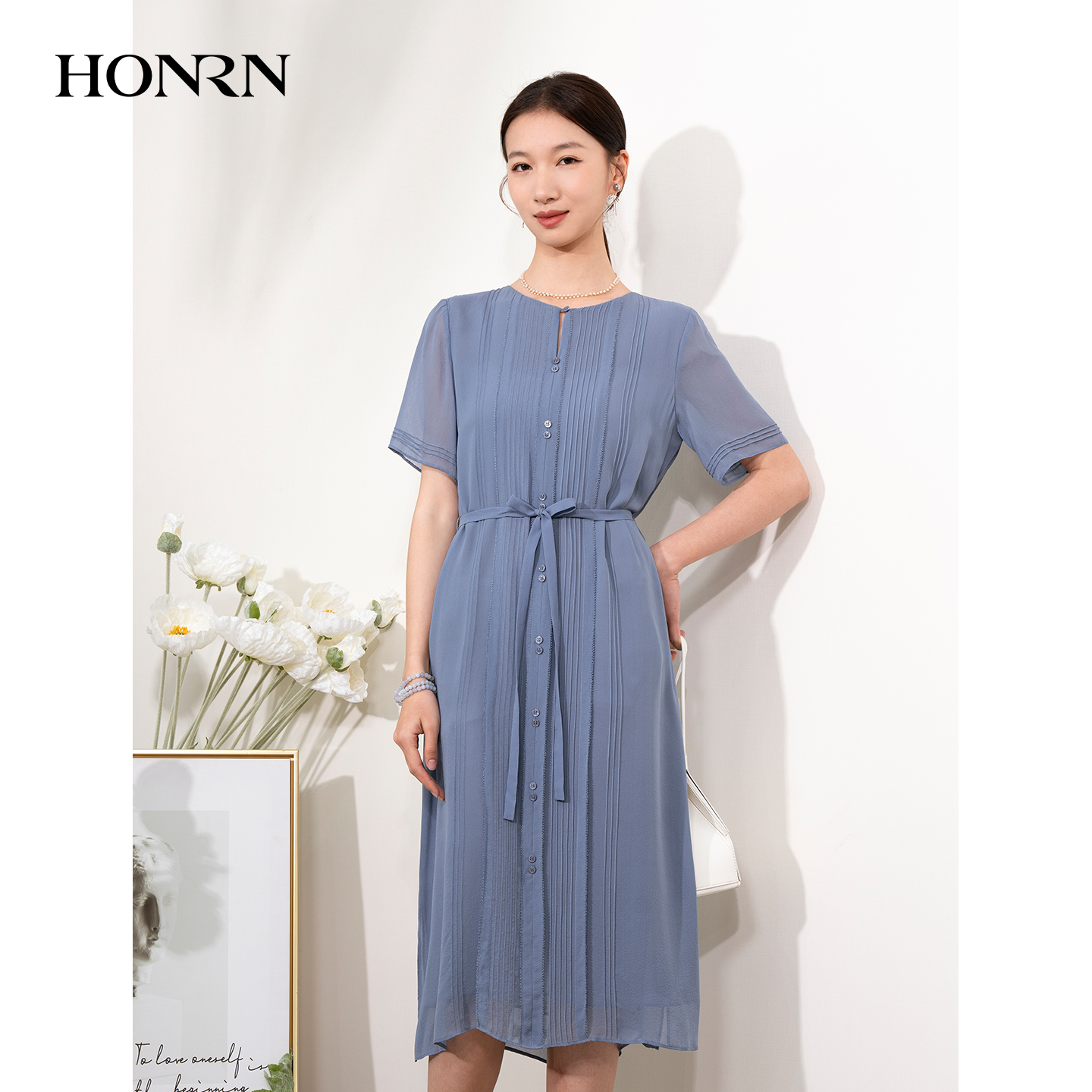 HONRN/红人气质桑蚕丝真丝系带收腰显瘦圆领连衣裙女夏HI22OL485