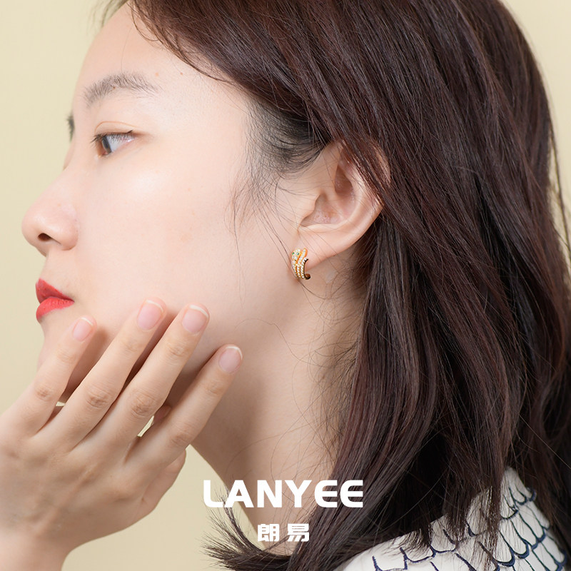 LANYEE灵蛇耳钉女纯银铸金钉镶白色宝石点镶绿色宝石闪耀原创设计