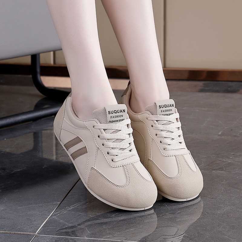 2025年软底新款秋季休闲运动复古板鞋百搭平底德训小白鞋女K3kl05