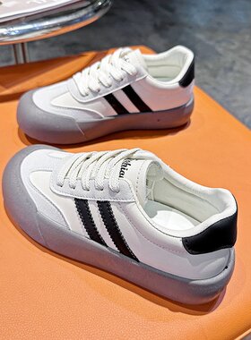 小白鞋女新款爆款运动板鞋女款时尚2026白色百搭休闲鞋秋L-22