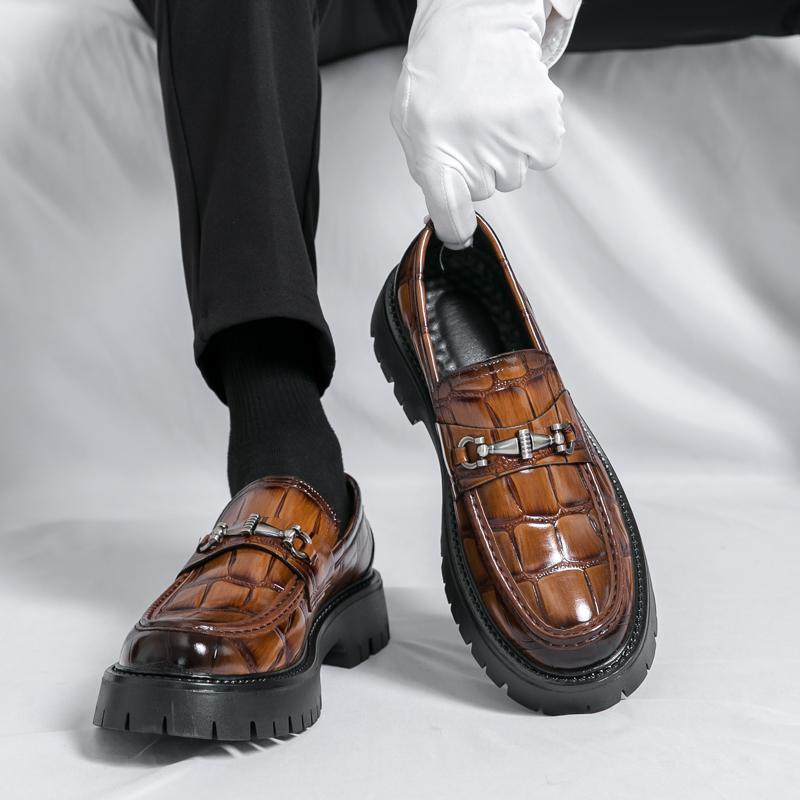 大码男鞋英伦风商务低休闲乐福鞋时尚厚底金属扣套脚懒人鞋子xc80