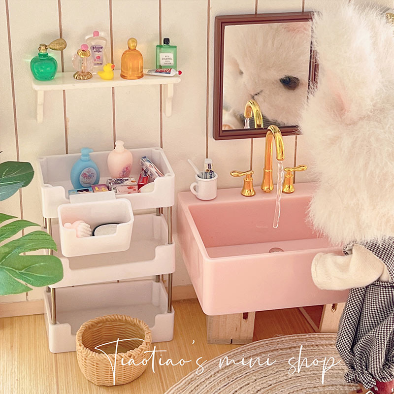 ob11洗浴娃娃微缩玩具模型拍摄