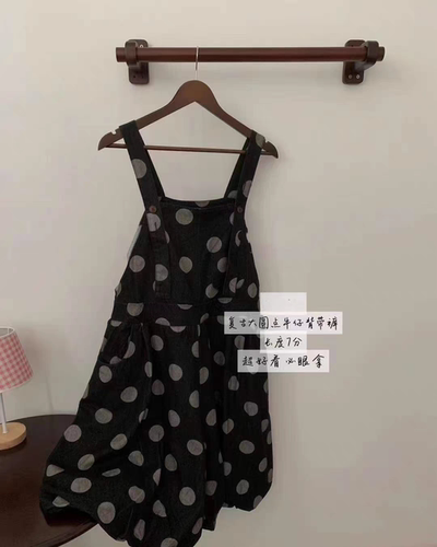 2026秋季新款日系文艺复古宽松显瘦百搭休闲大圆点背带裤女
