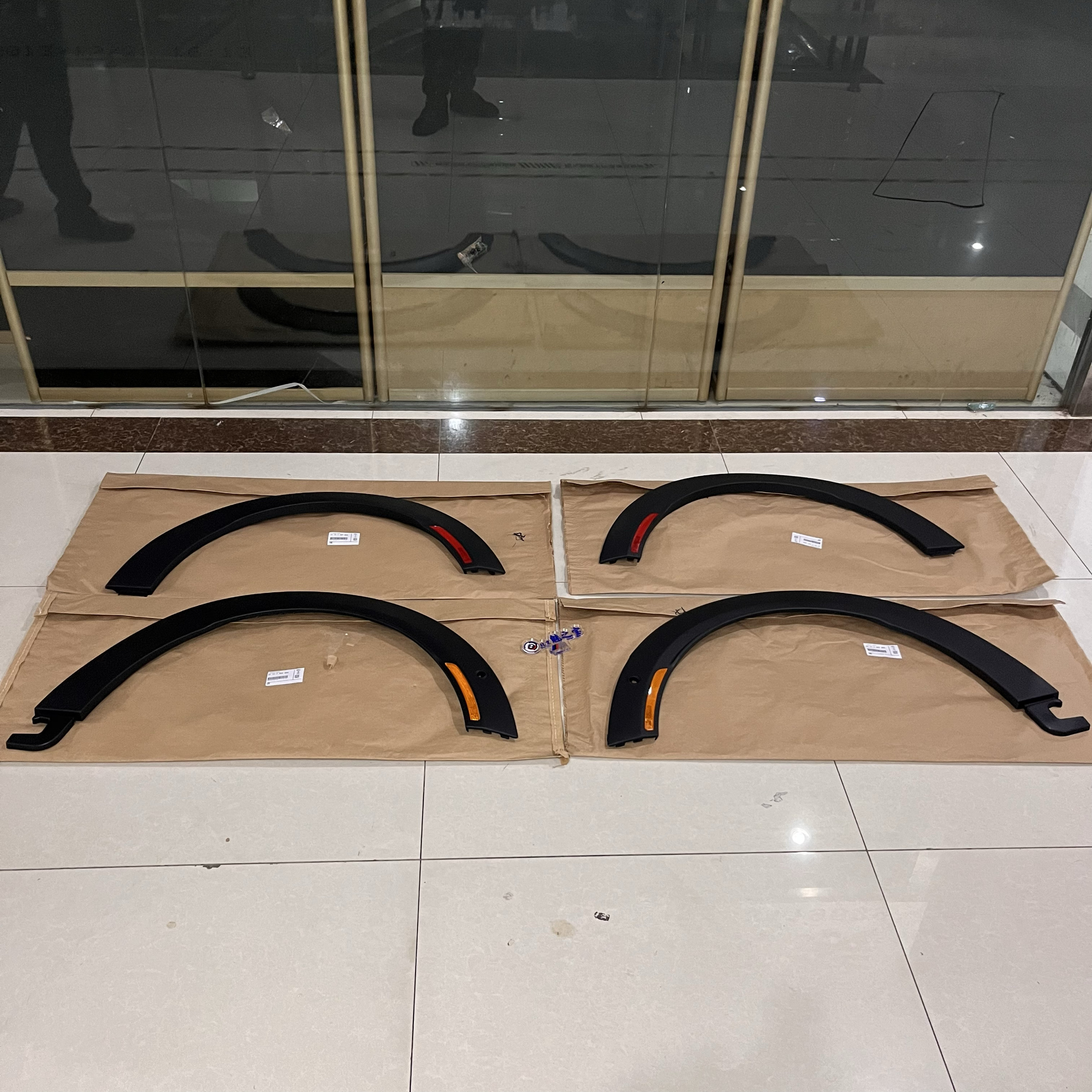 宝马轮眉MINI原厂黑色