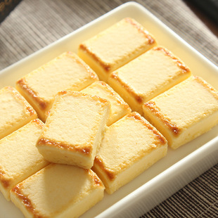 小方块巧克力礼物盒 森永BAKE烘烤半熟芝士 日本进口 网红INS零食