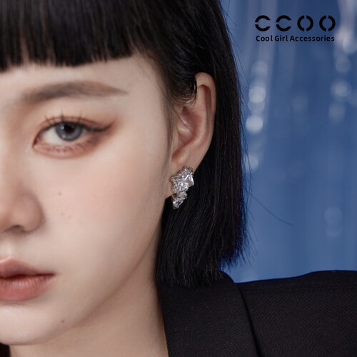 ccoo925银针大钻质感耳钉