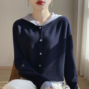 撤柜高级感撞色假两件连帽精仿毛针织开衫女短外套毛衣新款百搭上