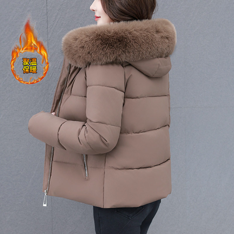 撤柜中老年妈妈冬装短款羽绒棉服女士加厚保暖棉衣外套冬季大毛领