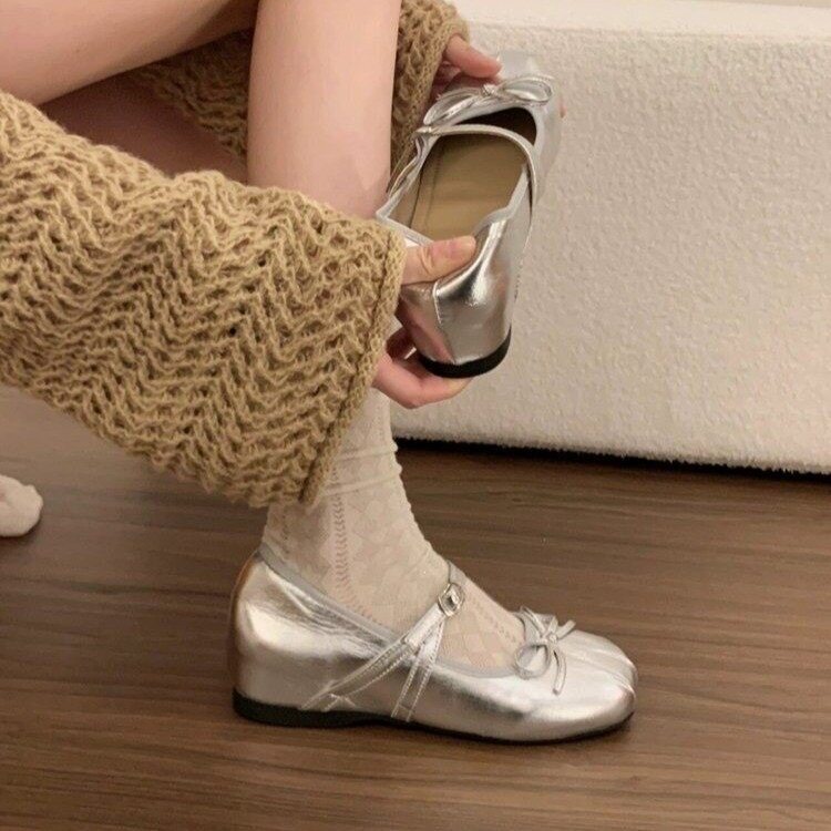 日本芭蕾法式小皮鞋搭配百浅口玛丽珍鞋女新款裙子内增高风时尚