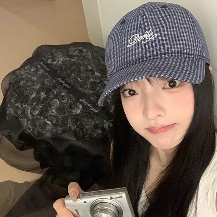 小格子字母刺绣棒球帽韩柏百搭藏青色休闲鸭舌帽2025春夏新款男女