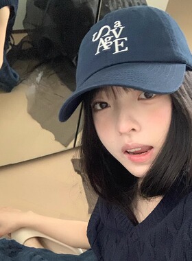 韩国四季简约百搭软顶显脸小遮阳鸭舌帽男2025字母刺绣棒球帽子女