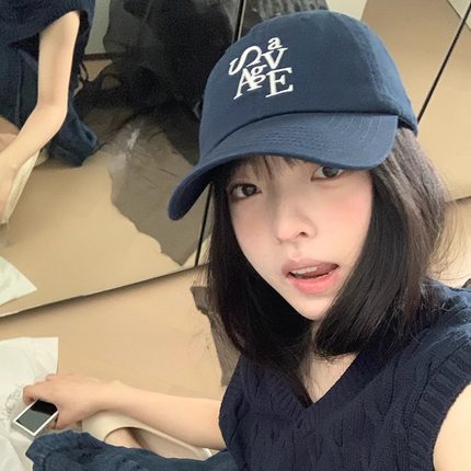 韩国四季简约百搭软顶显脸小遮阳鸭舌帽男2025字母刺绣棒球帽子女