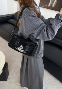 西西西土星女包2026早春新款厚实帆布波斯顿包包单肩斜挎手提女包