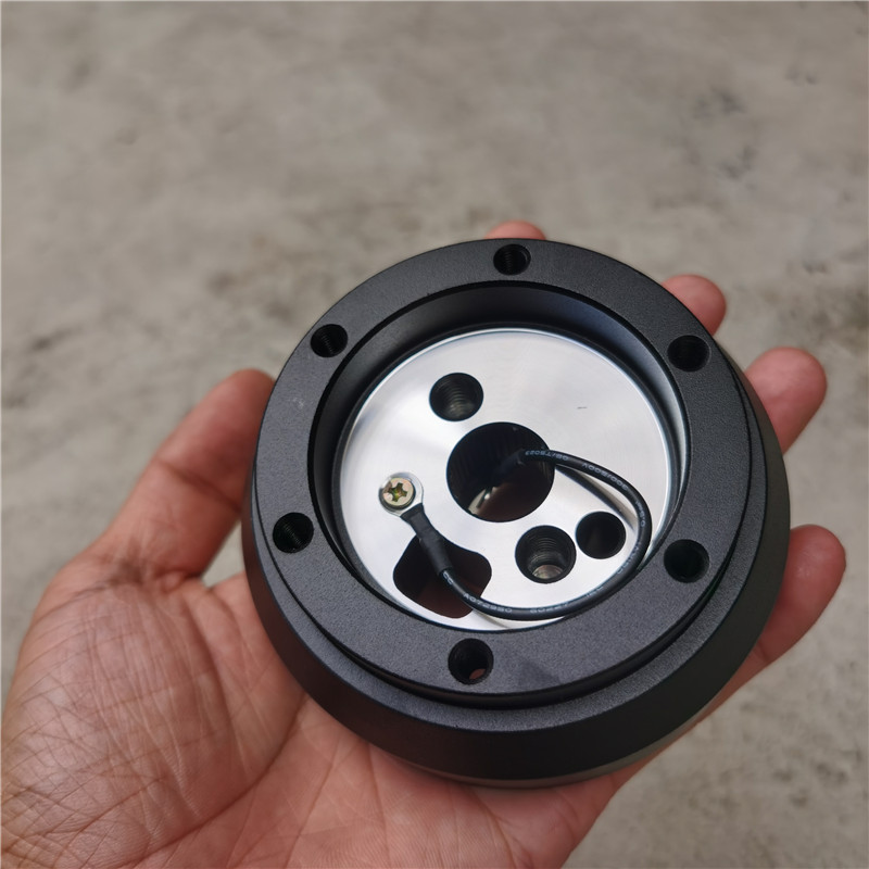 超薄方向盘底座快拆 矮款 猎豹飞腾三菱v73 v75 v77 78EVO 7代8 9