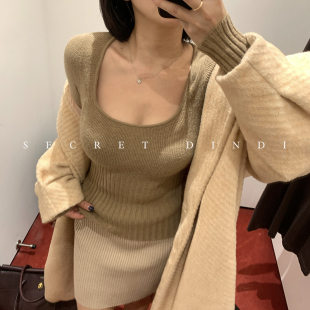 女冬季 SECRET 羊毛u领卡其棕加厚针织打底衫 日常出街 上衣 DINDI